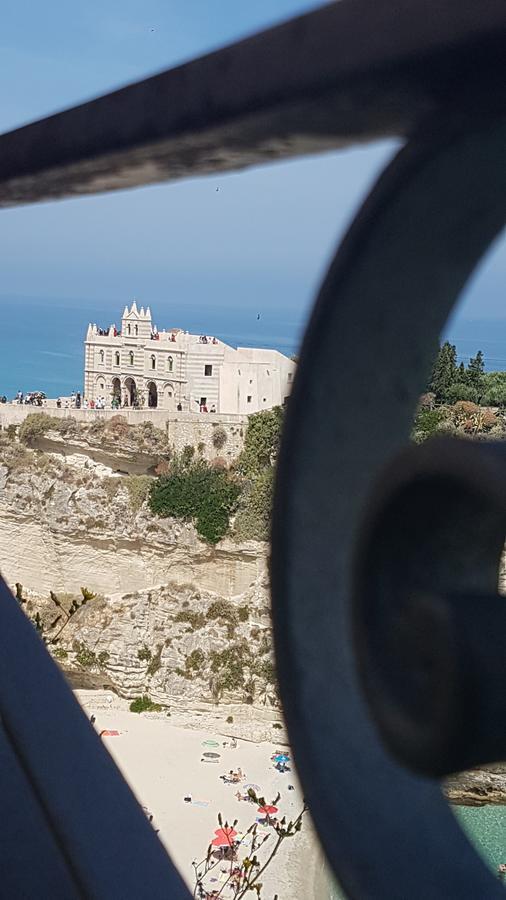Chez Moi Tropea Centro Bed & Breakfast エクステリア 写真